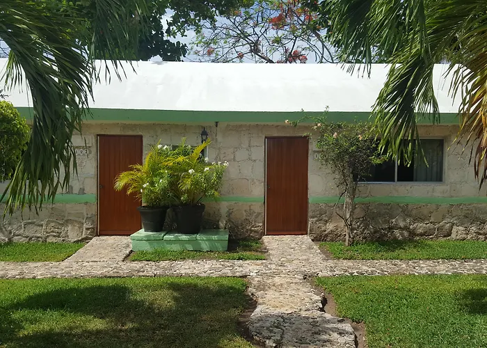 Hotel Club Caribe 3*