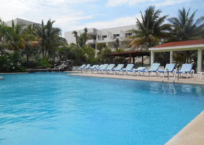 Club Caribe Hotel 3*
