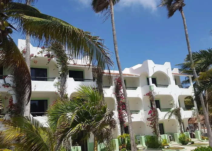 Club Caribe 3* Akumal