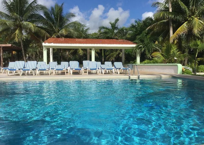Club Caribe Hotel 3*