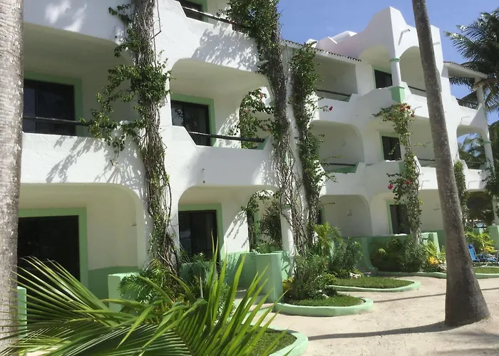 Hotel Club Caribe 3*